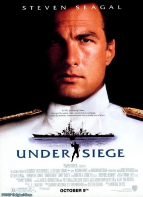 潜龙轰天Under Siege